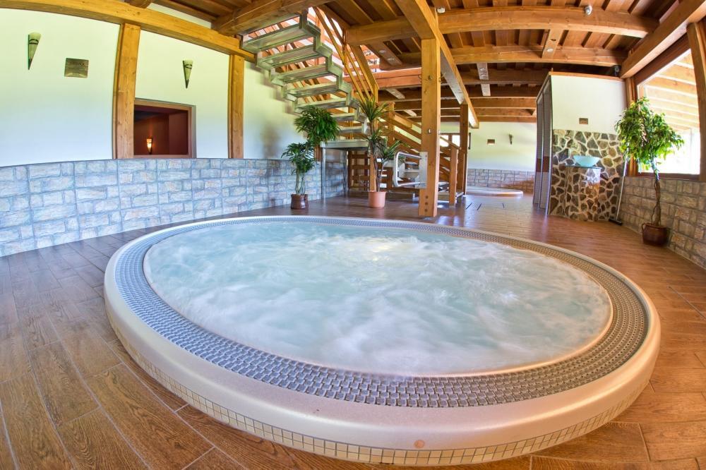 Hotel Gobor Vitanová エクステリア 写真